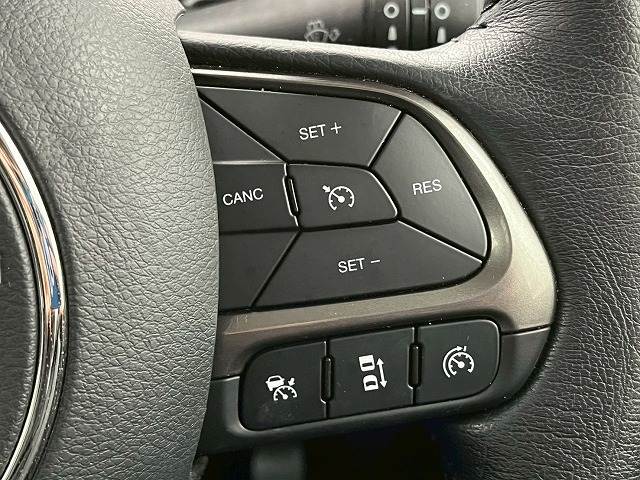 JEEP RenegadeLimited 内装他