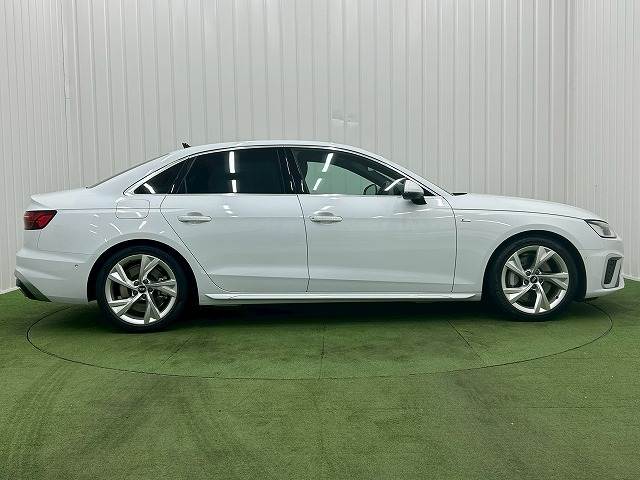 アウディ A4の画像15