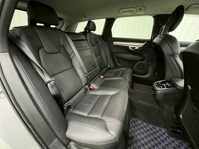 ボルボ V90の画像10
