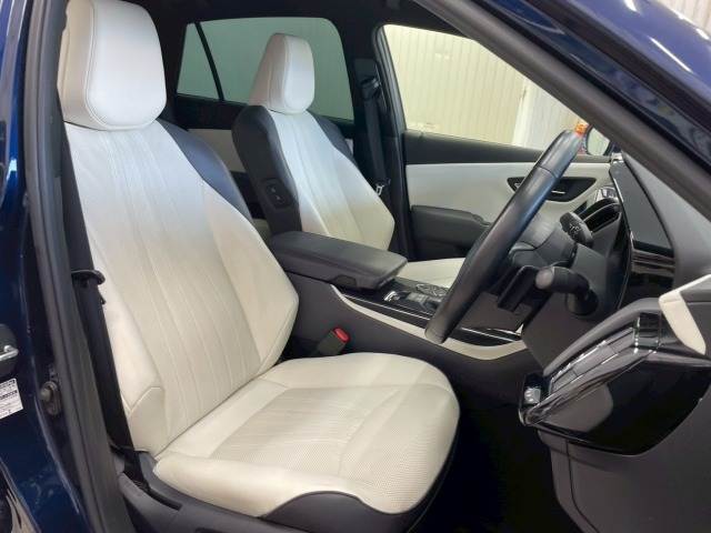 トヨタ&nbsp;クラウンハイブリッドの画像9