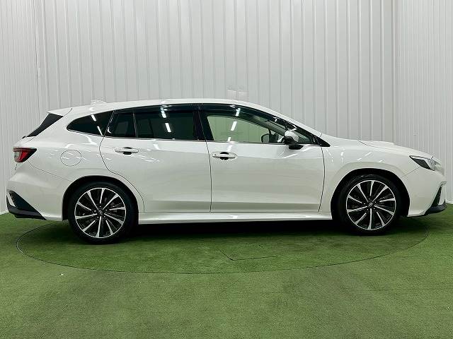 スバル&nbsp;レヴォーグの画像15