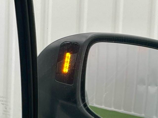 スバル&nbsp;レヴォーグの画像6