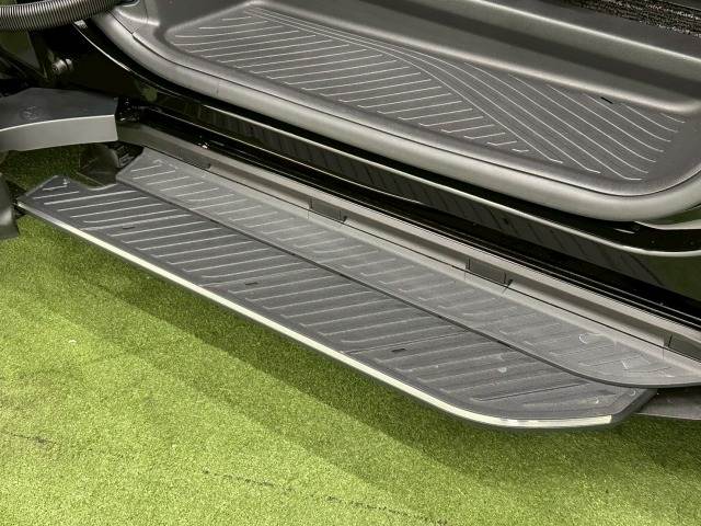 トヨタ&nbsp;アルファードハイブリッドの画像5