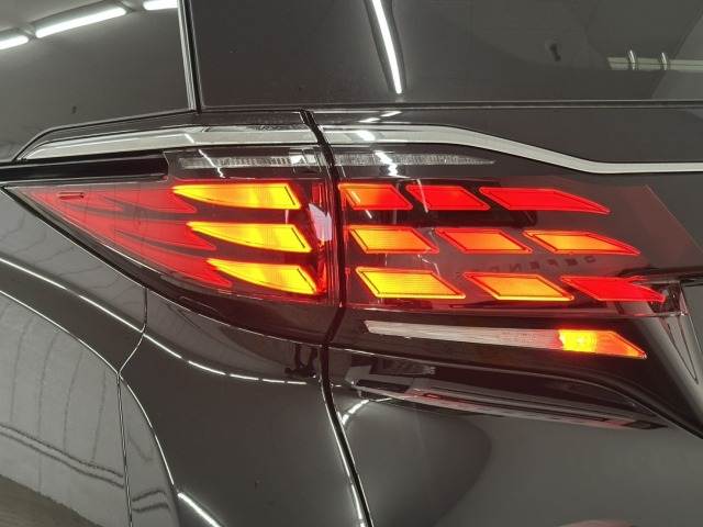 トヨタ&nbsp;アルファードハイブリッドの画像6