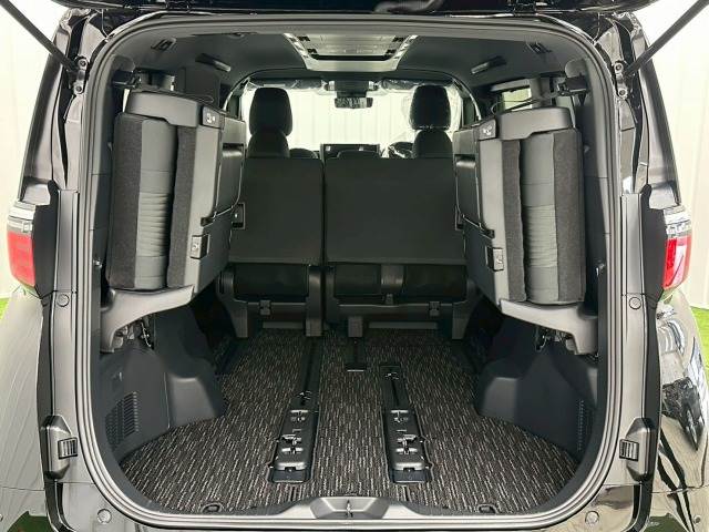 トヨタ&nbsp;アルファードハイブリッドの画像11