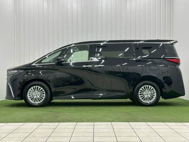 トヨタ&nbsp;アルファードハイブリッドの画像14