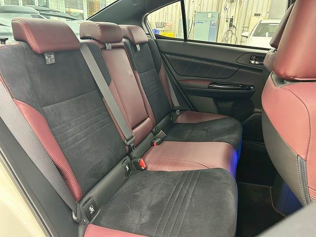 スバル&nbsp;WRX S4の画像10