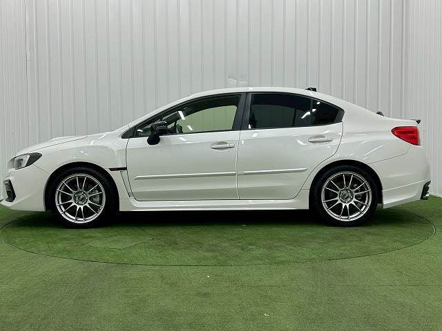 スバル&nbsp;WRX S4の画像14