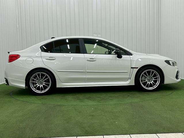 スバル&nbsp;WRX S4の画像15