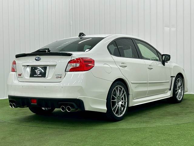 スバル&nbsp;WRX S4の画像16