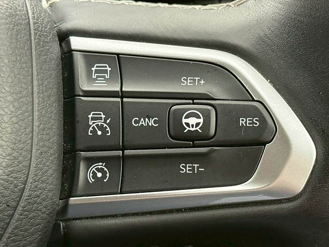 クライスラー JEEP COMMANDERの画像5