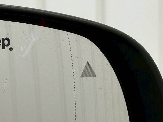 クライスラー JEEP COMMANDERの画像6