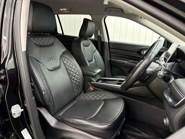 クライスラー JEEP COMMANDERの画像9