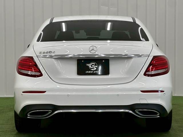 メルセデス・ベンツ E-CLASS Sedanの画像13