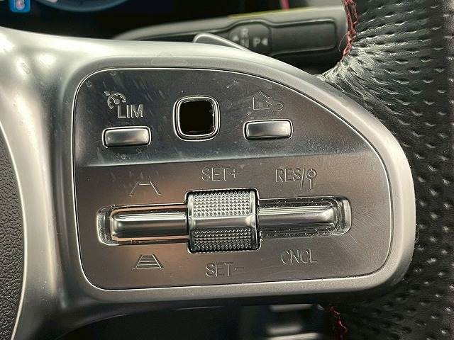 GLB-CLASSGLB 200d 4MATIC AMGライン 内装他