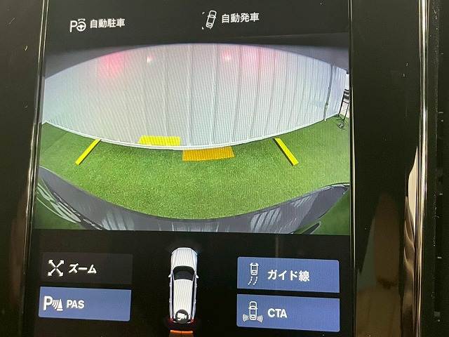 V60T5 Momentum 内装他