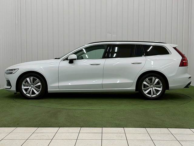 ボルボ V60の画像14