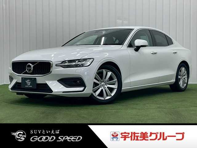 ボルボS60□T4 Momentum 外観