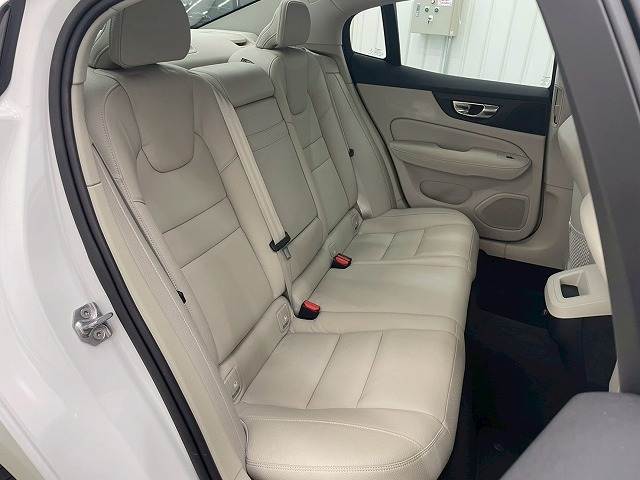 ボルボ S60の画像10