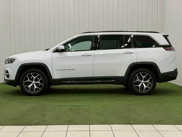 クライスラー JEEP COMMANDERの画像14