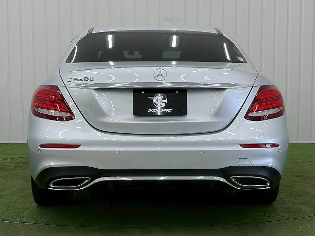 メルセデス・ベンツ E-CLASS Sedanの画像13