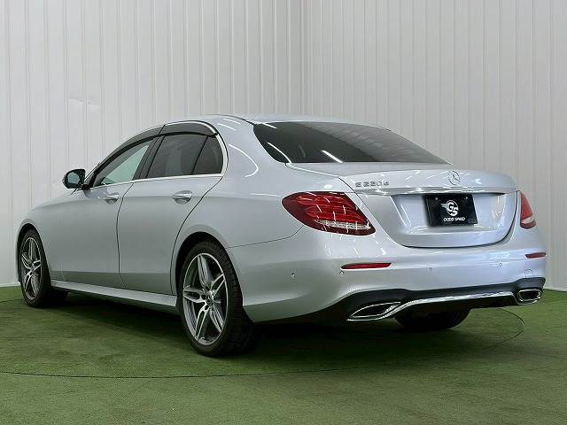 メルセデス・ベンツ E-CLASS Sedanの画像17