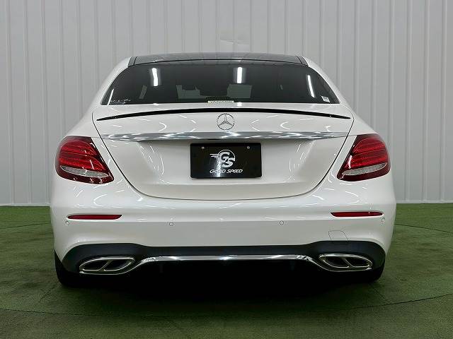 メルセデス・ベンツ E-CLASS Sedanの画像13