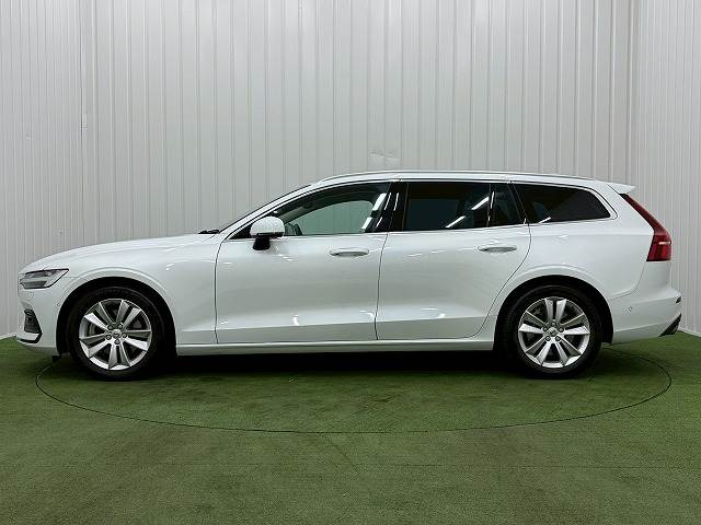 ボルボ V60の画像14