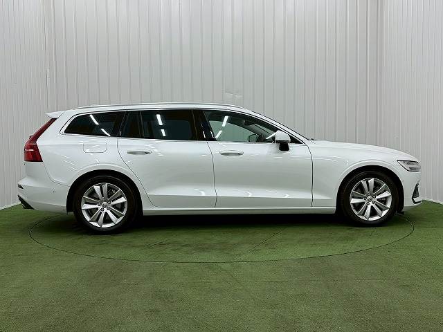 ボルボ V60の画像15