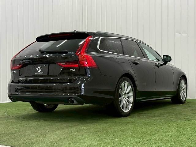 ボルボ V90の画像16