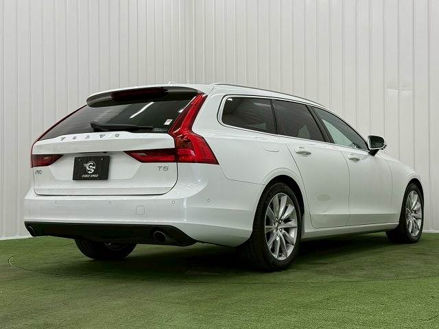 ボルボ V90の画像16