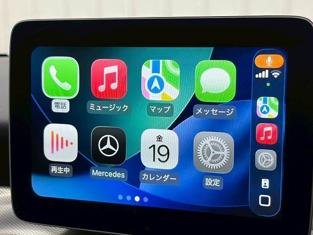 GLA-CLASSGLA 220 4MATIC レーダーセーフティPKG 内装他