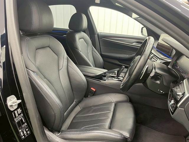 BMW 5Series Sedanの画像9