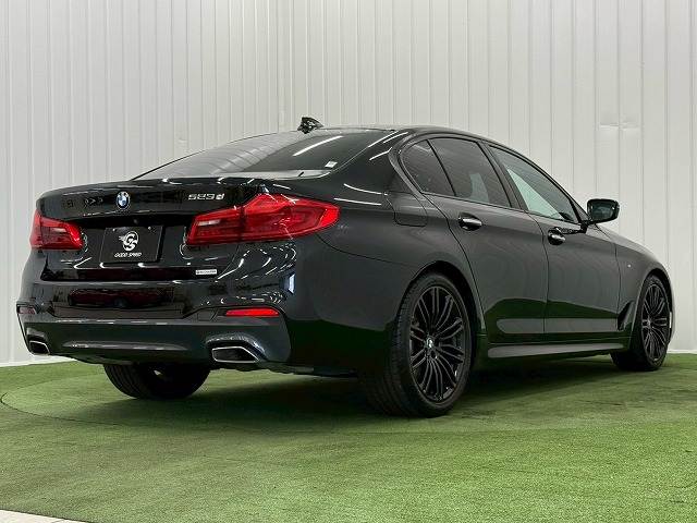BMW 5Series Sedanの画像16