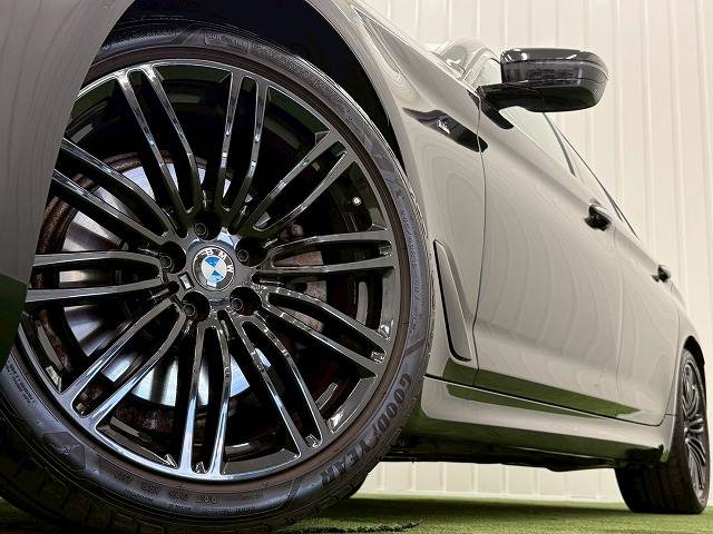 BMW 5Series Sedanの画像19