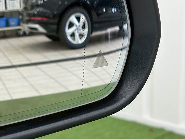 メルセデス・ベンツ C-CLASS Sedanの画像6