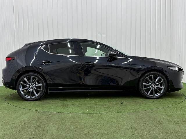 マツダ MAZDA3 FASTBACKの画像18