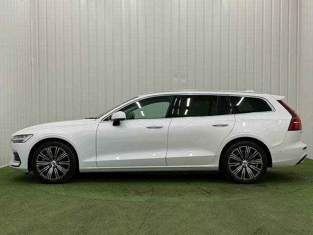 ボルボ V60の画像14