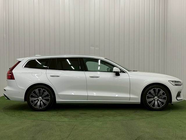 ボルボ V60の画像15