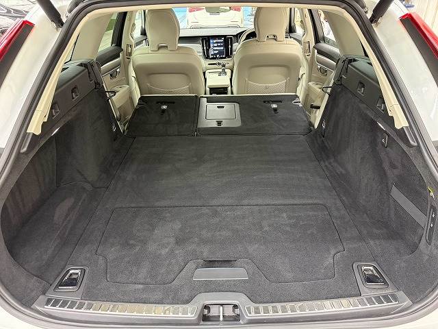 ボルボ&nbsp;V90の画像13