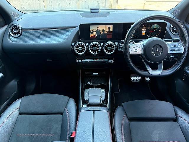 メルセデス・ベンツGLA-CLASSGLA 200d 4MATIC AMGライン 内装他