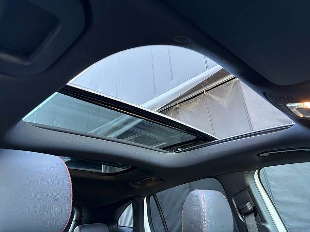 GLA-CLASSGLA 200d 4MATIC AMGライン 内装他