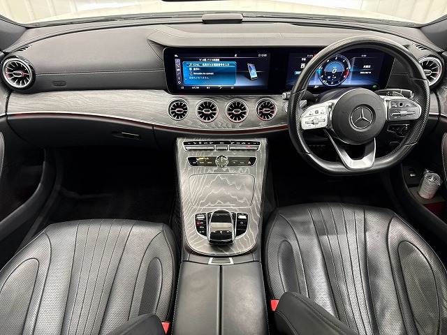 CLS-CLASSＣＬＳ２２０ｄ　スポーツ　エクスクルーシブパッケージ　サンルーフ／黒革シート／ブルメスター／ＡｐｐｌｅＣａｒＰｌａｙ／全周囲カメラ／シートヒーター＆ベンチレーション／電動リアゲート／ヘッドアップディスプレイ／エアバランスパッケージ／ドライブレコーダー／ 内装他