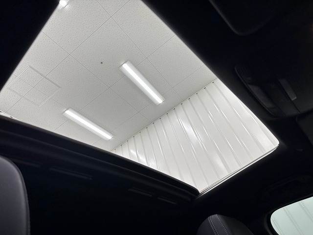 CLS-CLASSＣＬＳ２２０ｄ　スポーツ　エクスクルーシブパッケージ　サンルーフ／黒革シート／ブルメスター／ＡｐｐｌｅＣａｒＰｌａｙ／全周囲カメラ／シートヒーター＆ベンチレーション／電動リアゲート／ヘッドアップディスプレイ／エアバランスパッケージ／ドライブレコーダー／ 内装他