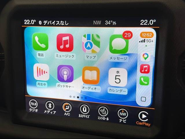 JEEP WRANGLERサハラ　ローンチエディション　ＡｐｐｌｅＣａｒＰｌａｙ／黒革シート／フルセグＴＶ／バックカメラ／ブラインドスポット／クルーズコントロール／ＡＣ１００Ｖ／クリアランスソナー／シートヒーター／ダウンヒルアシスト／ステアリングヒーター 内装他