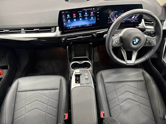 BMWX1xDrive 20i xライン AppleCarPlay/全周囲カメラ/ヘッドアップディスプレイ/全周囲カメラ/シートヒーター/ブラインドスポット/電動トランク/コーナーセンサー/ワイヤレス充電/レーダークルーズコントロール 内装他
