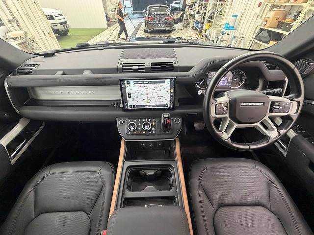 ランドローバー DEFENDERの画像2