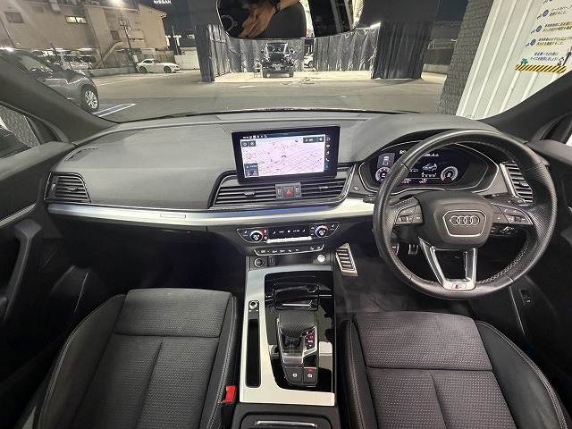 アウディQ540 TDI quattro S line 内装他