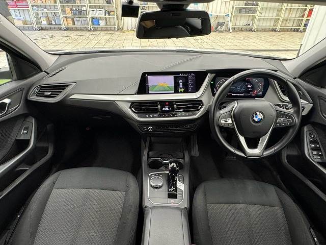 BMW1Series118i Drive 内装他