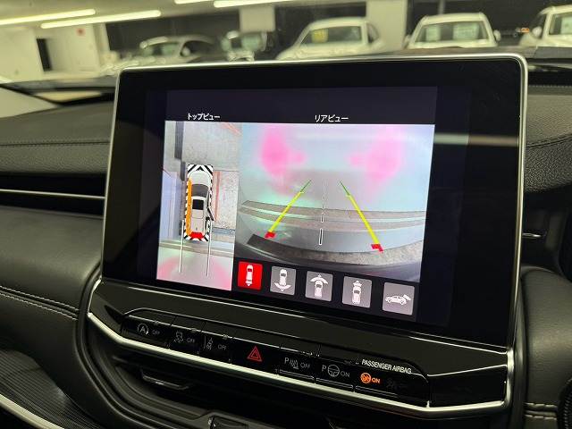 クライスラー&nbsp;JEEP COMMANDERの画像4